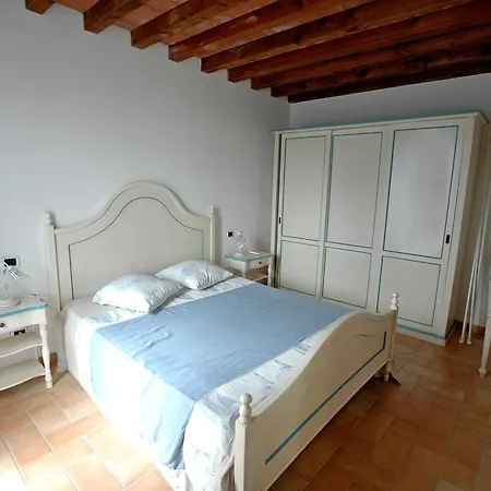 度假居 Villaggio Di Mezzo Ortano *