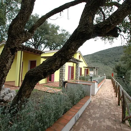 Villaggio Di Mezzo Ortano Rio Marina