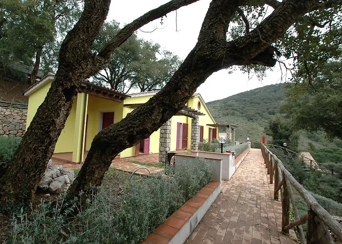 Villaggio Di Mezzo Ortano Rio Marina